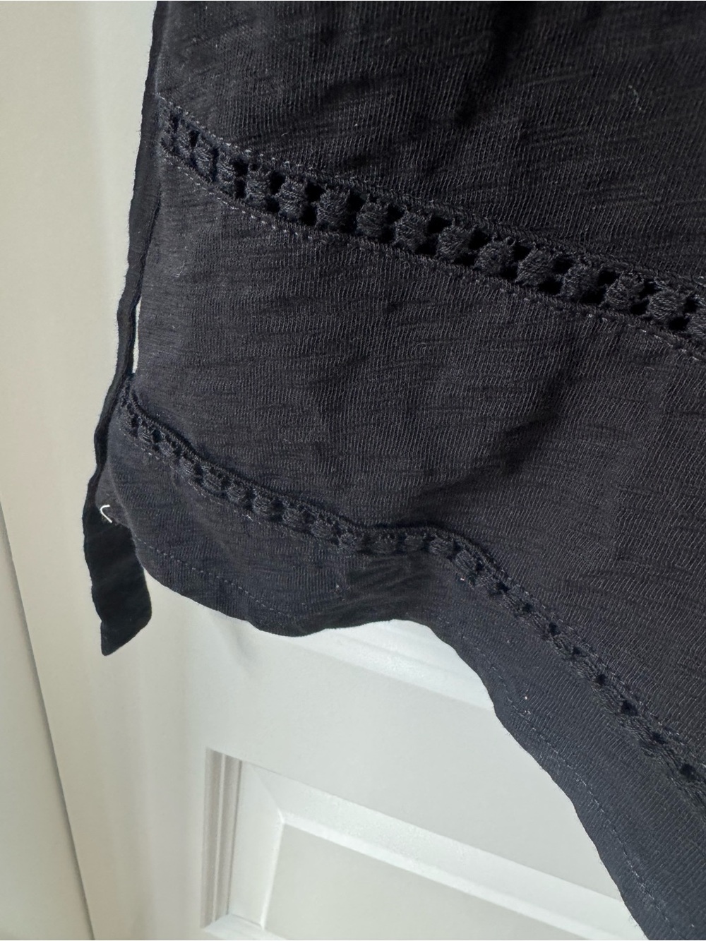 Boden Black V-Neck Tie-Waist Puff Sleeve Dress - Picture 4 of 9